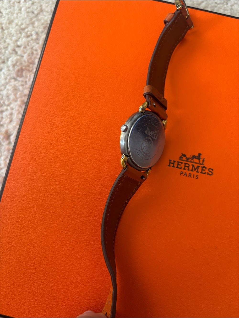 Authentic Hermès orange Leather Strap Gold and silver Tone Round Dial Watch - Picture 6 of 7
